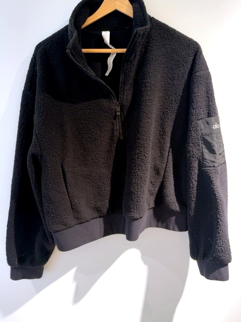 Alo Yoga Shanti Half Zip Sherpa Pullover Black Mock Neck Sleeve Pocket